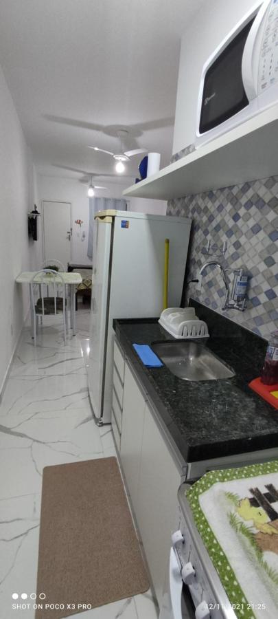 Quitinete No Centro A Poucos Passos Da Praia Guarapari Exterior photo